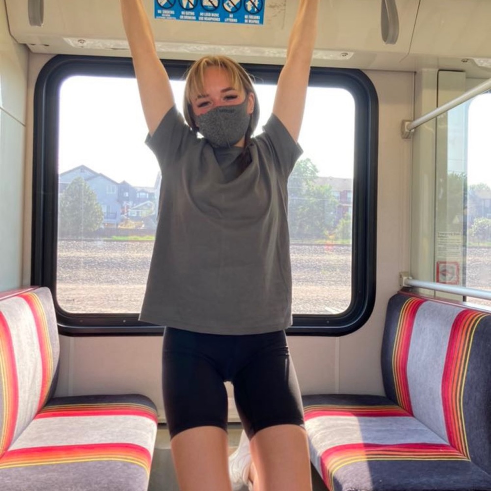 Meet your Posher, Danielle